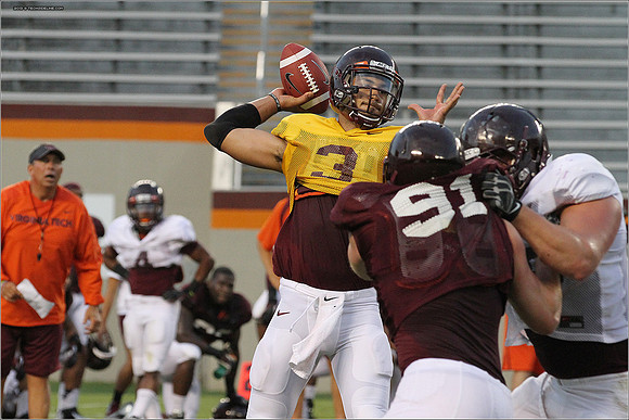 FB. Football Scrimmage at Virginia Tech.