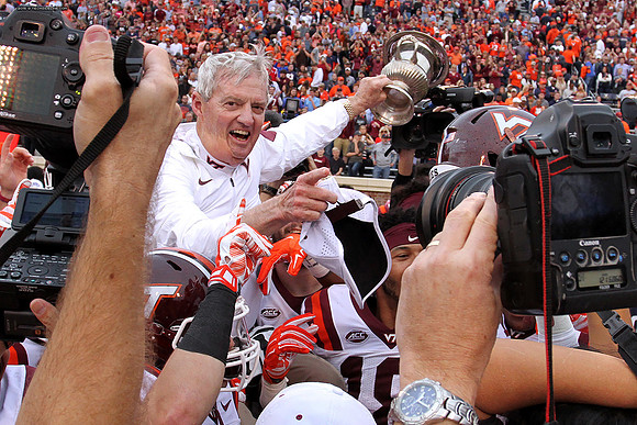 2015.11.28. VT at UVA.