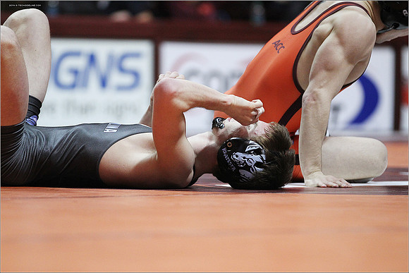2014.01.17. Wrestling. UNC at VT