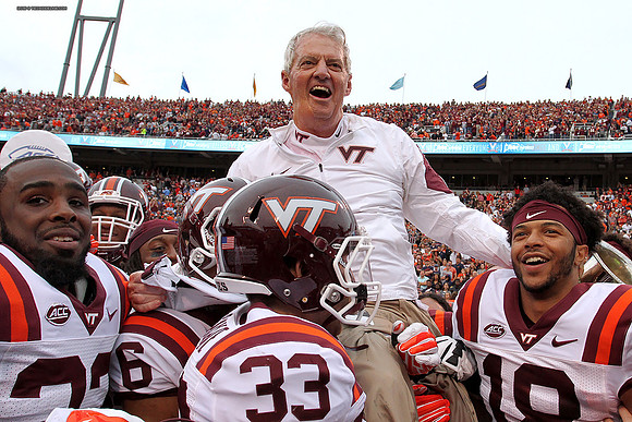 2015.11.28. VT at UVA.