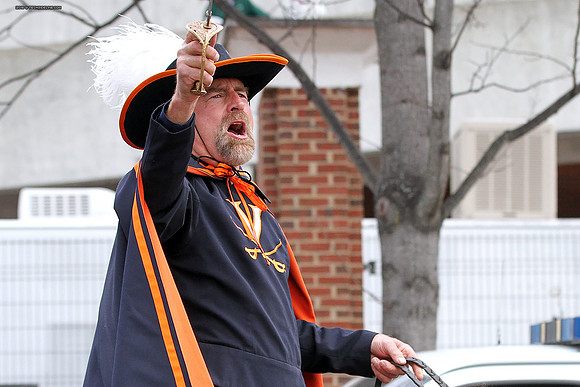 2015.11.28. VT at UVA.
