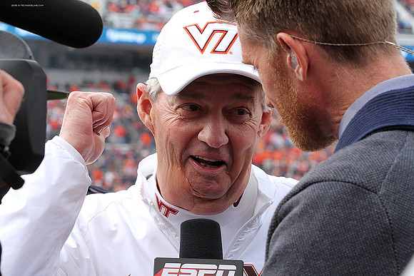2015.11.28. VT at UVA.