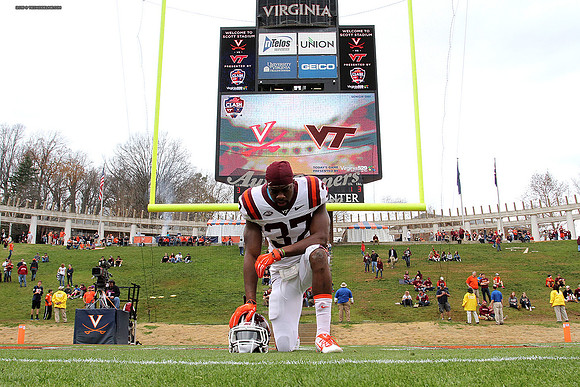 2015.11.28. VT at UVA.