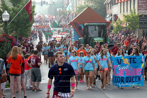 2013.10.05. Homecoming Parade.
