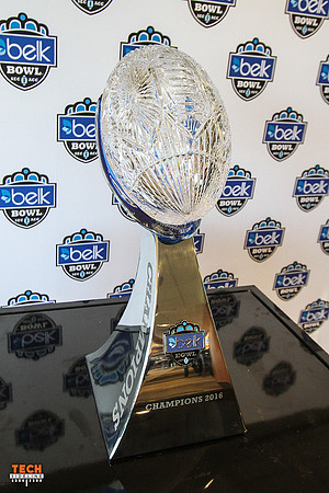 2016.12.28. VT vs Arkansas, Belk Bowl.