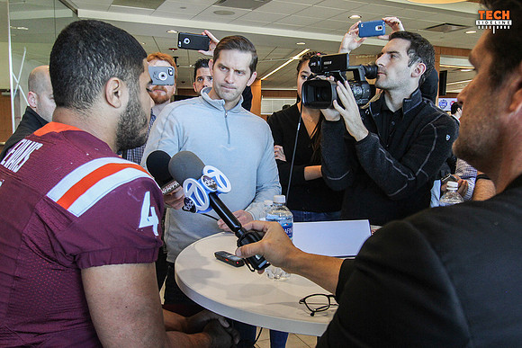 2016.12.28. VT vs Arkansas, Belk Bowl.