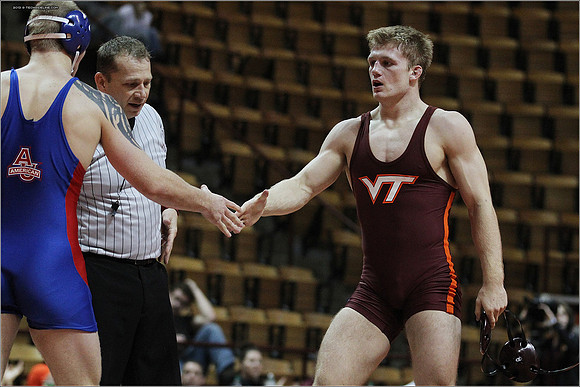2013.11.17. Wrestling. American at VT