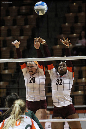 2013.11.08. Miami FL at VT. Volleyball.