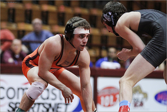 2014.01.17. Wrestling. UNC at VT
