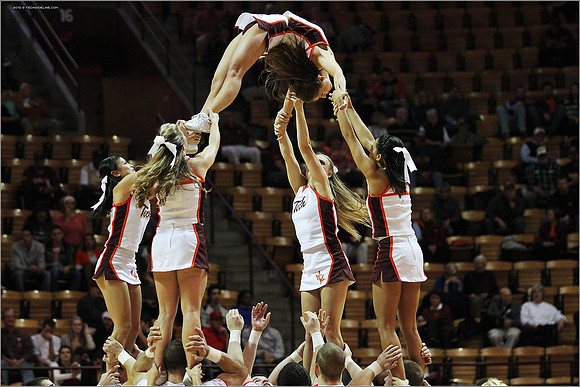 2013.12.03. Winthrop at VT