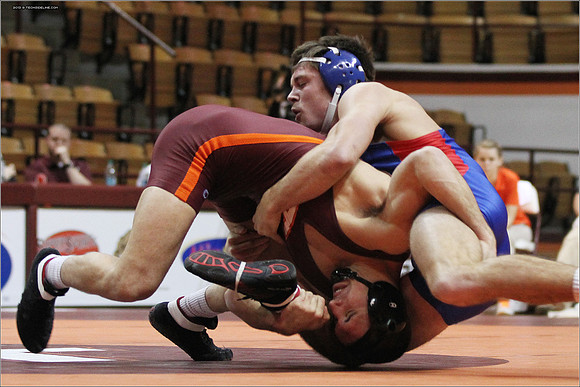 2013.11.17. Wrestling. American at VT