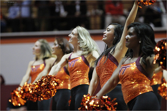 2013.12.03. Winthrop at VT