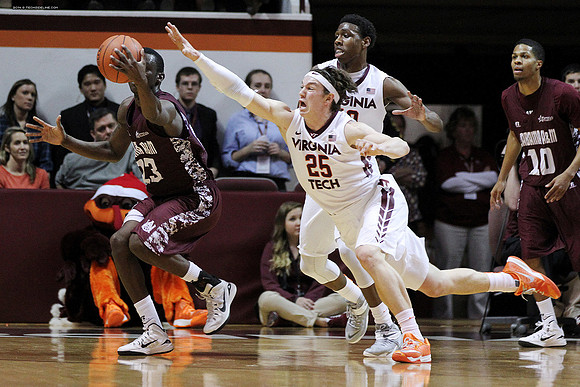 2014.12.14. Alabama A&M at VT