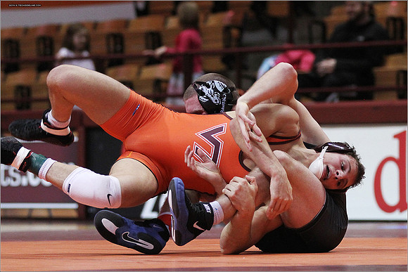 2014.01.17. Wrestling. UNC at VT