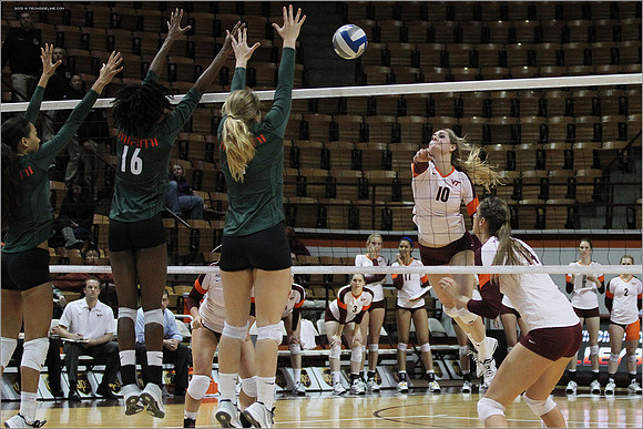 2013.11.08. Miami FL at VT. Volleyball.