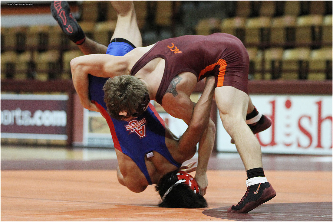 2013.11.17. Wrestling. American at VT