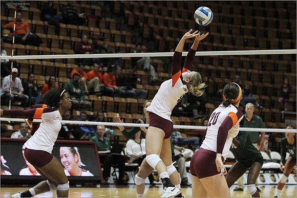 2013.11.08. Miami FL at VT. Volleyball.