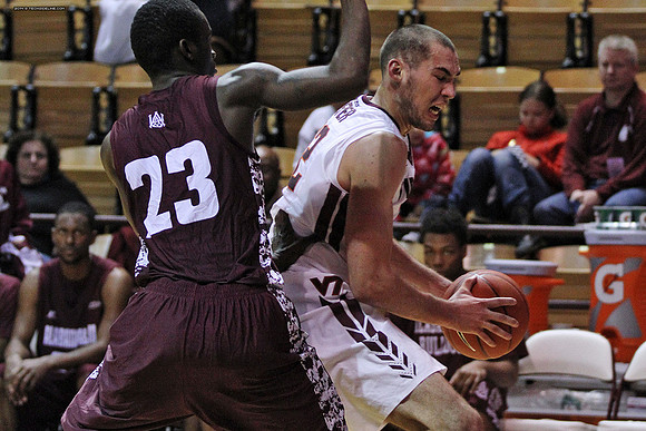 2014.12.14. Alabama A&M at VT