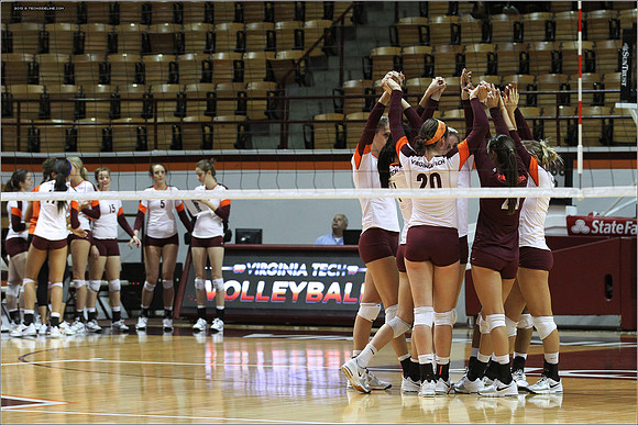 2013.11.08. Miami FL at VT. Volleyball.