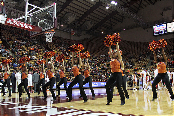 2013.12.03. Winthrop at VT