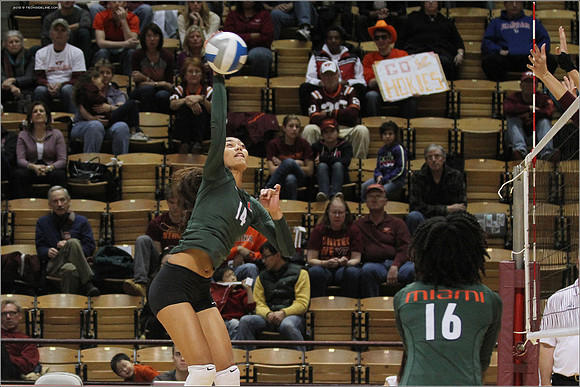2013.11.08. Miami FL at VT. Volleyball.