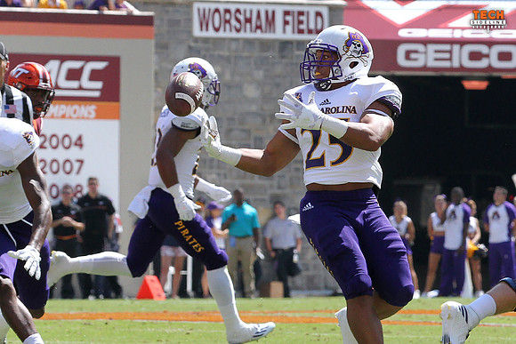 2016.09.24. ECU at VT.