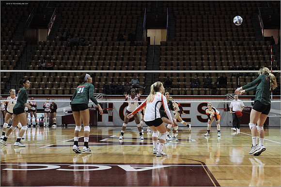 2013.11.08. Miami FL at VT. Volleyball.
