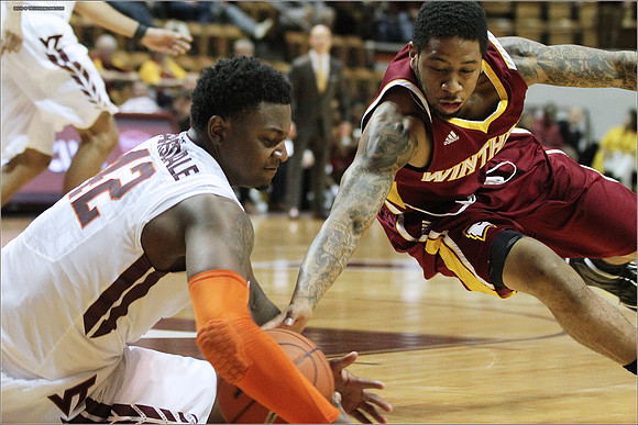 2013.12.03. Winthrop at VT
