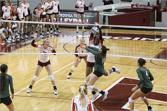 2013.11.08. Miami FL at VT. Volleyball.