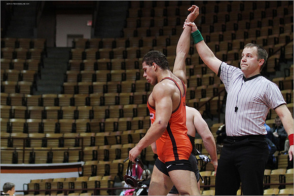 2014.01.17. Wrestling. UNC at VT