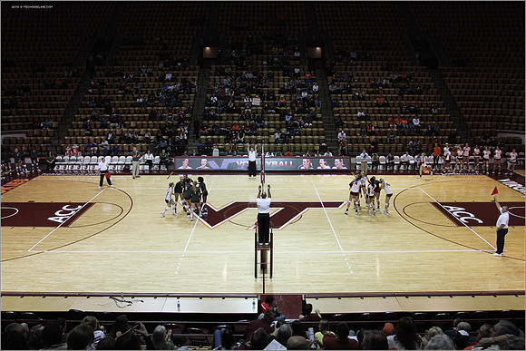 2013.11.08. Miami FL at VT. Volleyball.