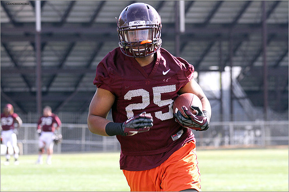 2014.03.27. VT Football Practice.