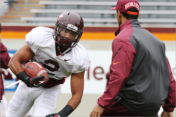 2014.04.19. VT Football Scrimmage.