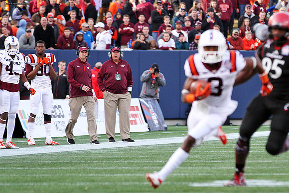 2014.12.27. VT vs Cincinnati.