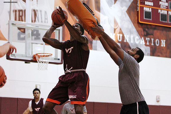 2014.11.05. VT Men Basketball Team Practice.