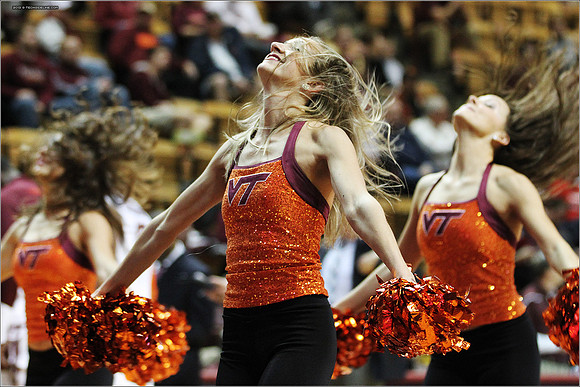 2013.12.03. Winthrop at VT