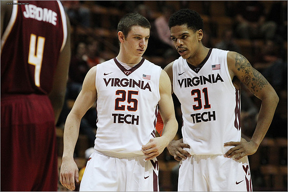 2013.12.03. Winthrop at VT