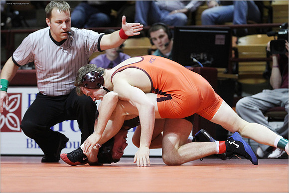 2014.01.17. Wrestling. UNC at VT