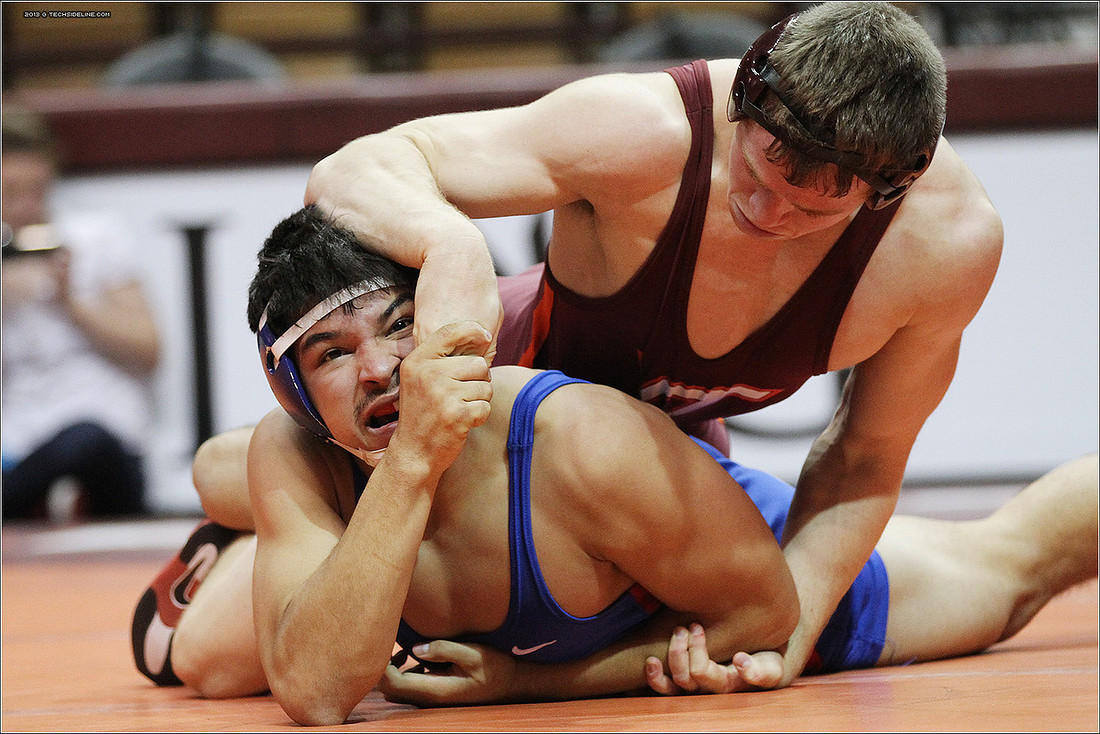 2013.11.17. Wrestling. American at VT