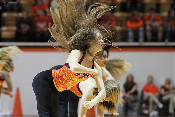 2013.12.03. Winthrop at VT