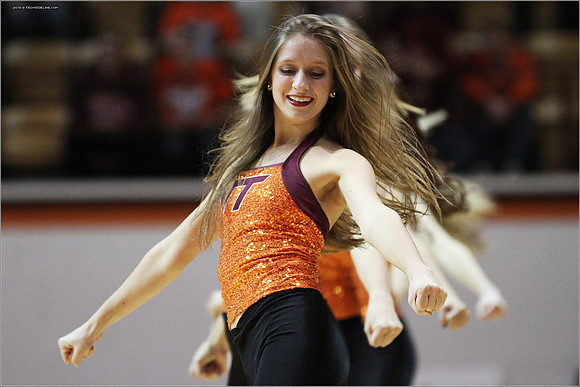 2013.12.03. Winthrop at VT
