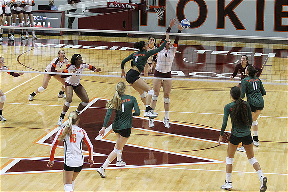 2013.11.08. Miami FL at VT. Volleyball.
