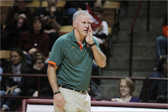 2013.11.08. Miami FL at VT. Volleyball.
