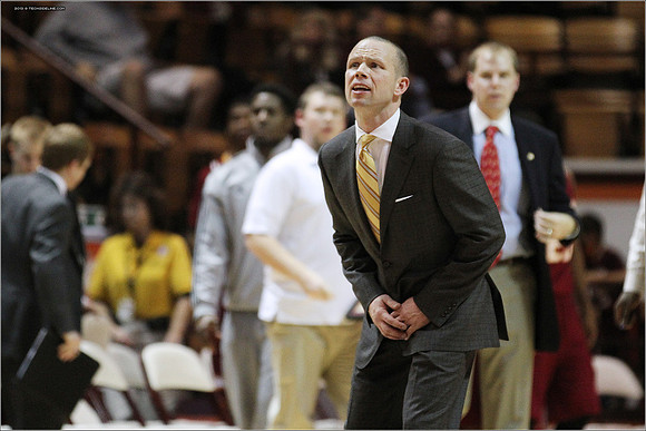 2013.12.03. Winthrop at VT