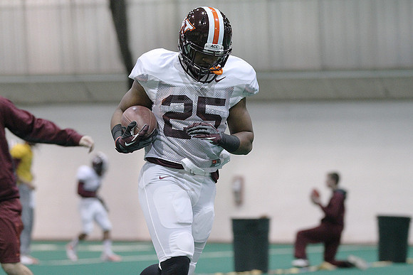 2013.12.14. VT Intrasquad Practice.